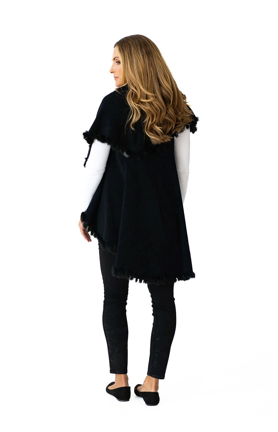 Shawl in Black with Fur Trim